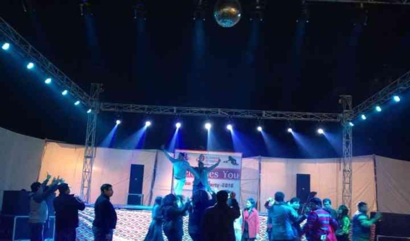 Noida Khan DJ sound