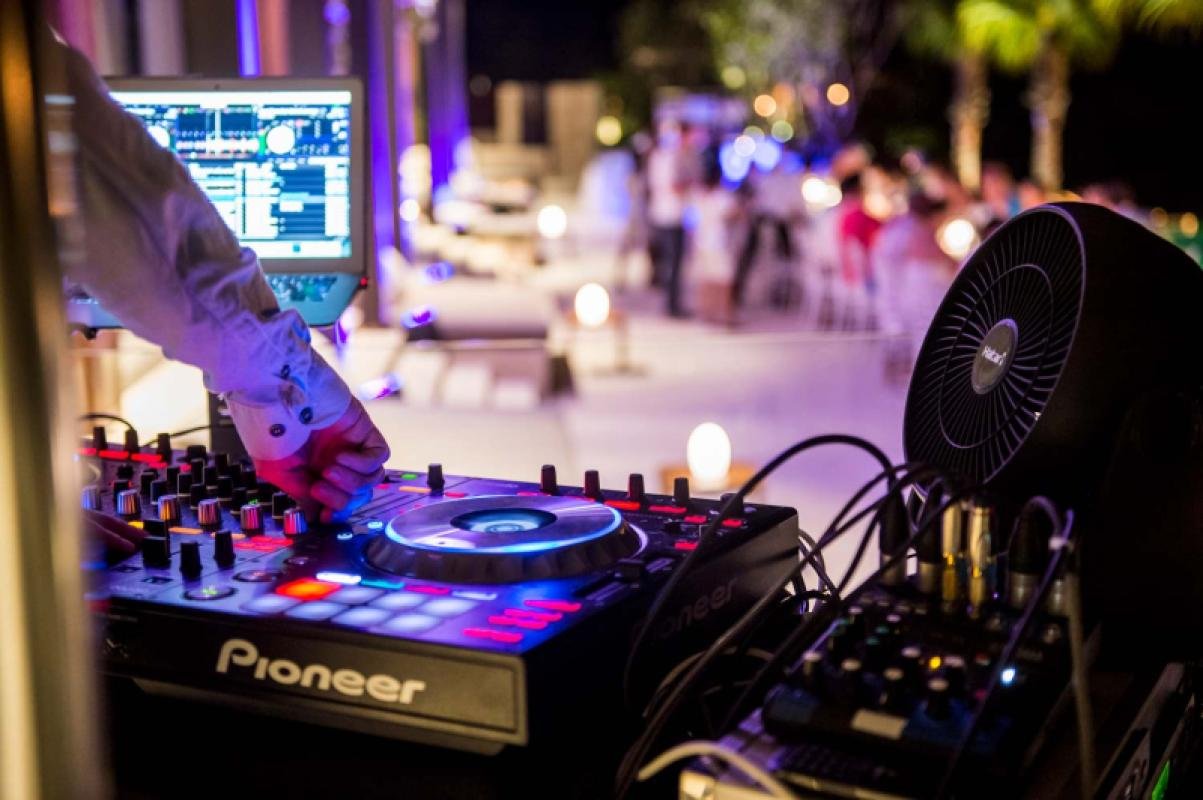 InTown DJ | DJ in Delhi NCR