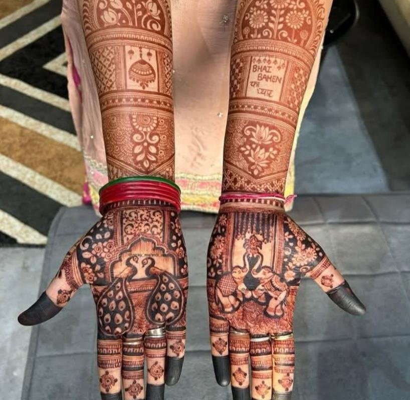 Ajay Mehandi Artist-Best Bridal Mehandi Artist Near me/Best Mehandi Artist in Noida/Home Services Free