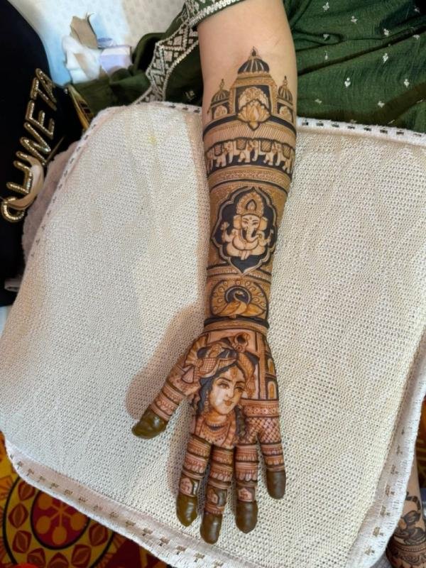 Mehandi Artist By Anand