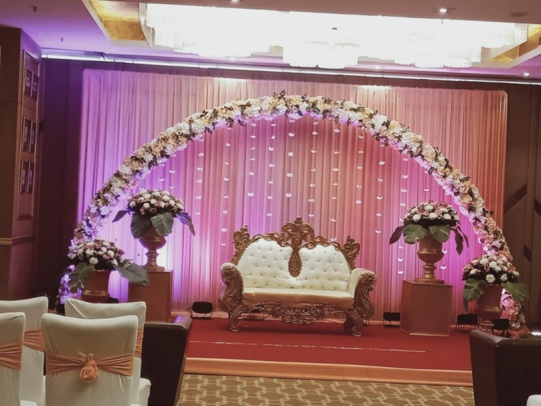 Sameer Flower and Decoration-Flower Decorator in Noida