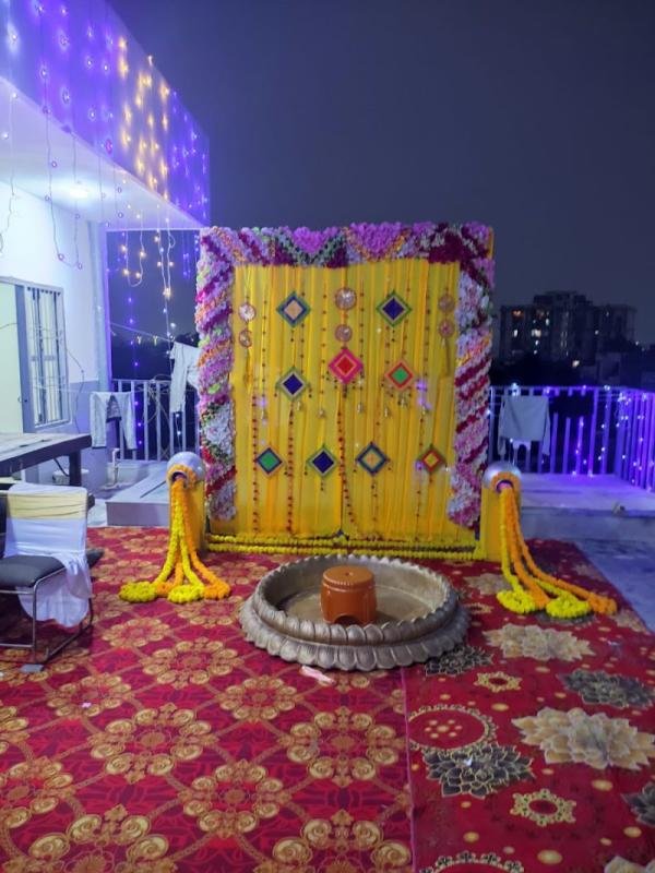 Sameer Flower and Decoration-Flower Decorator in Noida