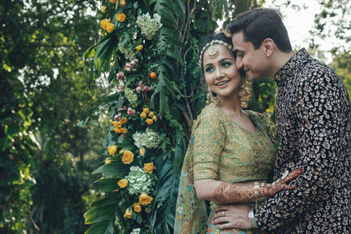 All About Wedding